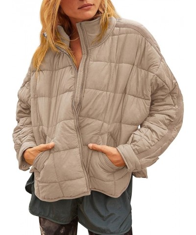 Women's Oversized Lightweight Down Coat Long Sleeve Zip Packable Short Puffer Jackets Khaki $35.90 Jackets